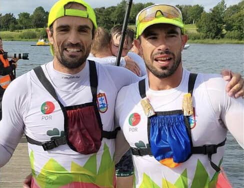 374170838_700897975412757_915416676711554015_n